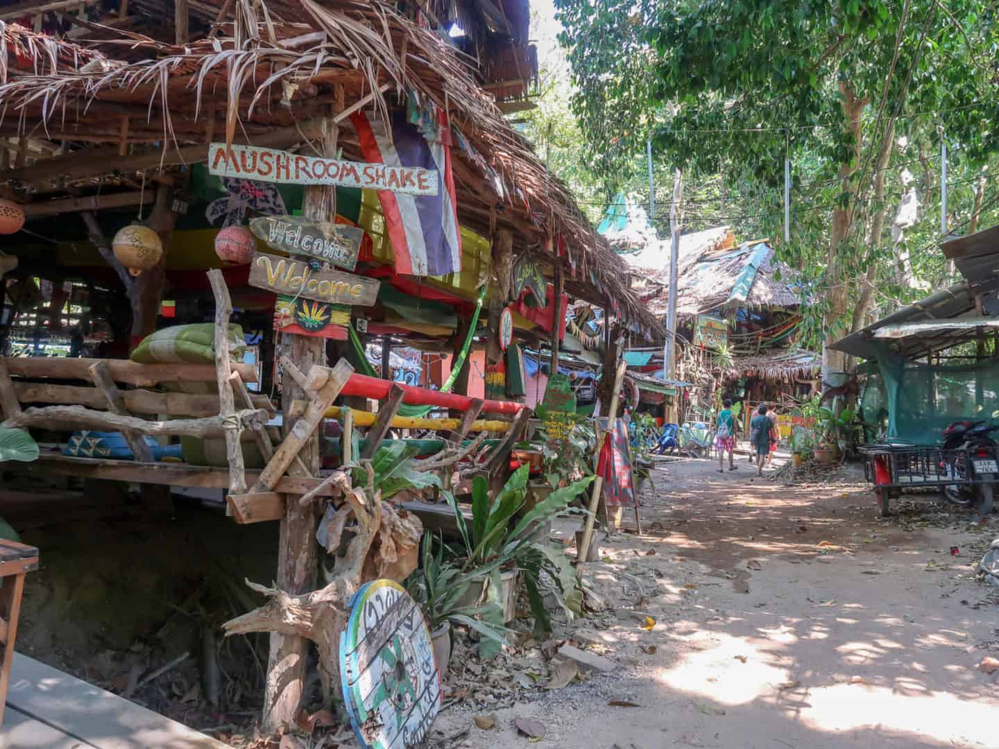 tonsai beach