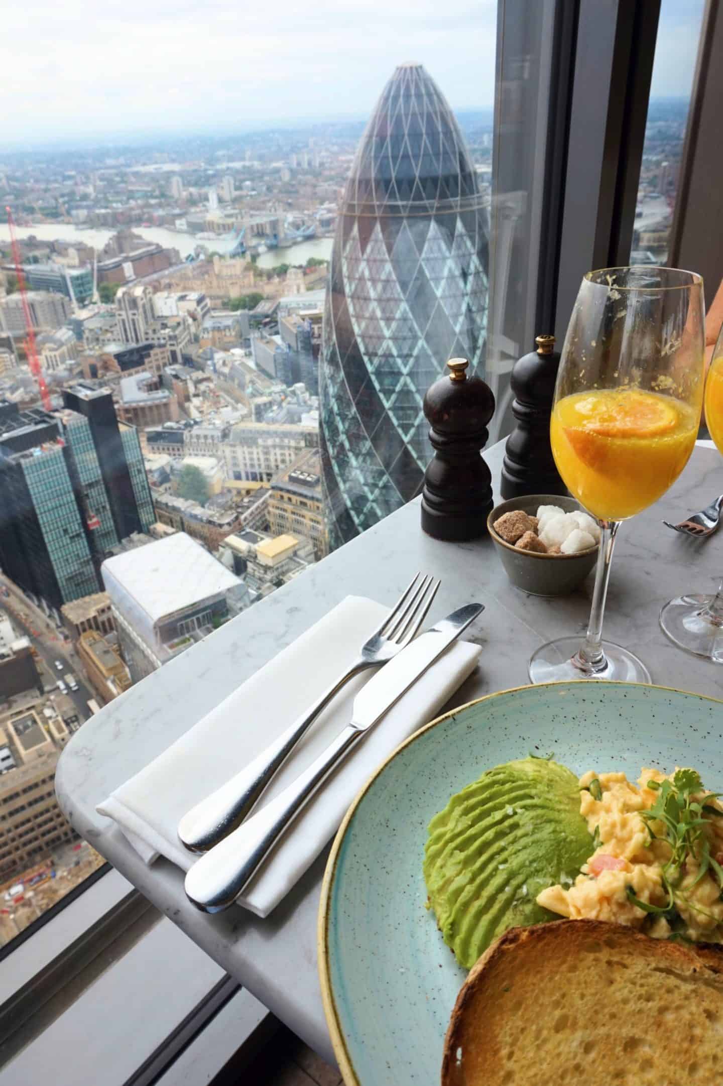 DSC00500_Fotor - london brunch duck and waffle view