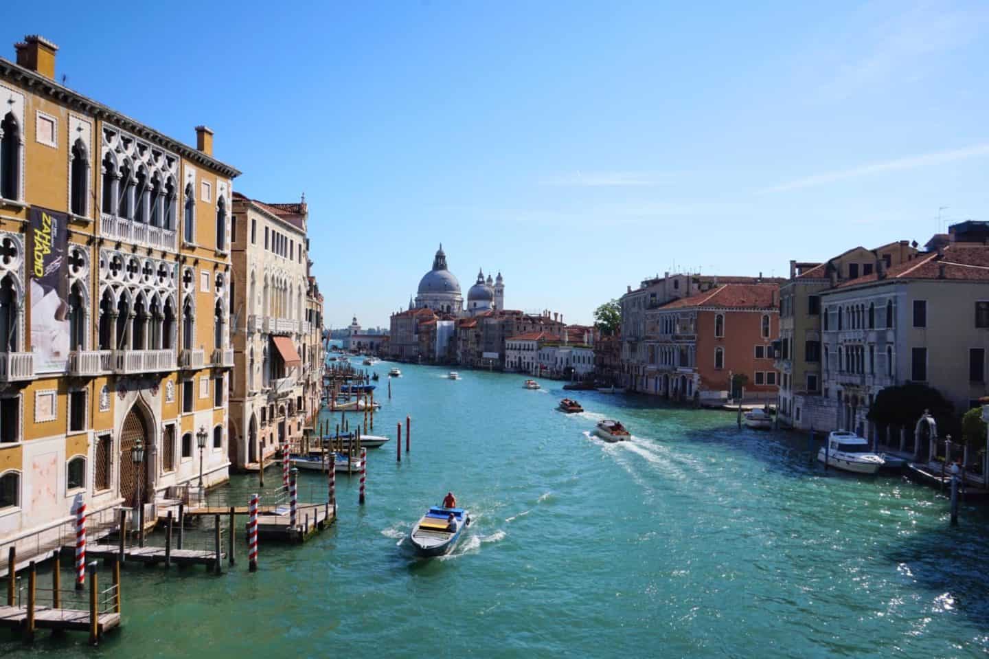 dsc01864_fotor - How to Avoid Crowds in Venice