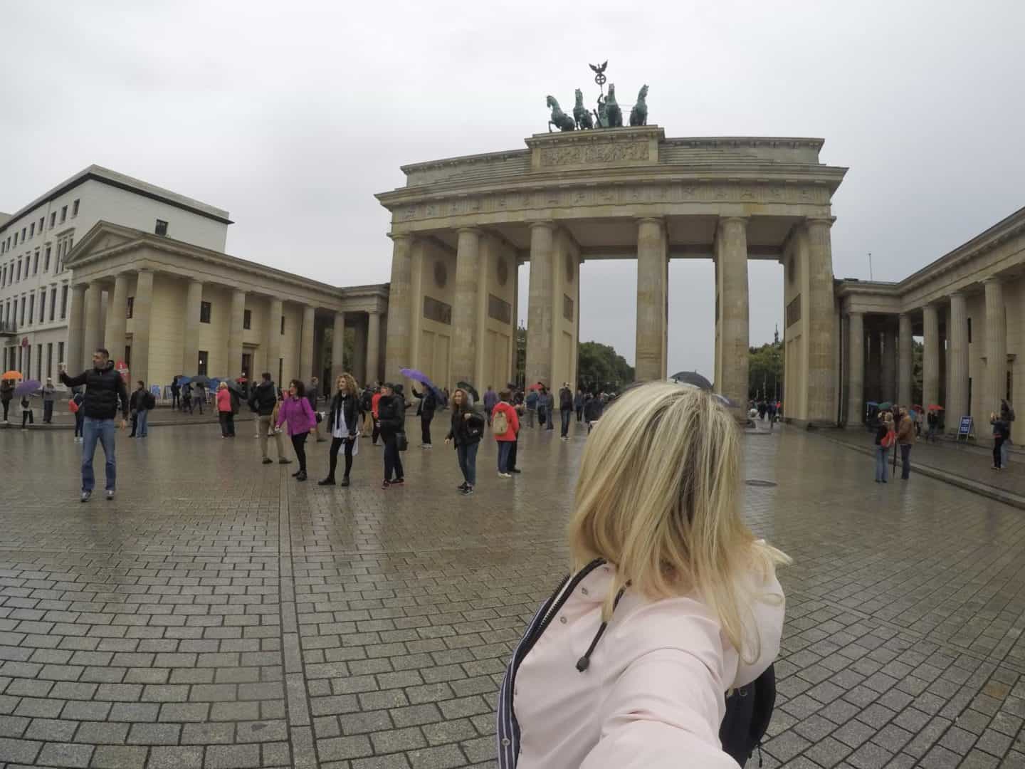 IMG_1256 - first time in Berlin, Berlin Brandenburg gate tourists girl
