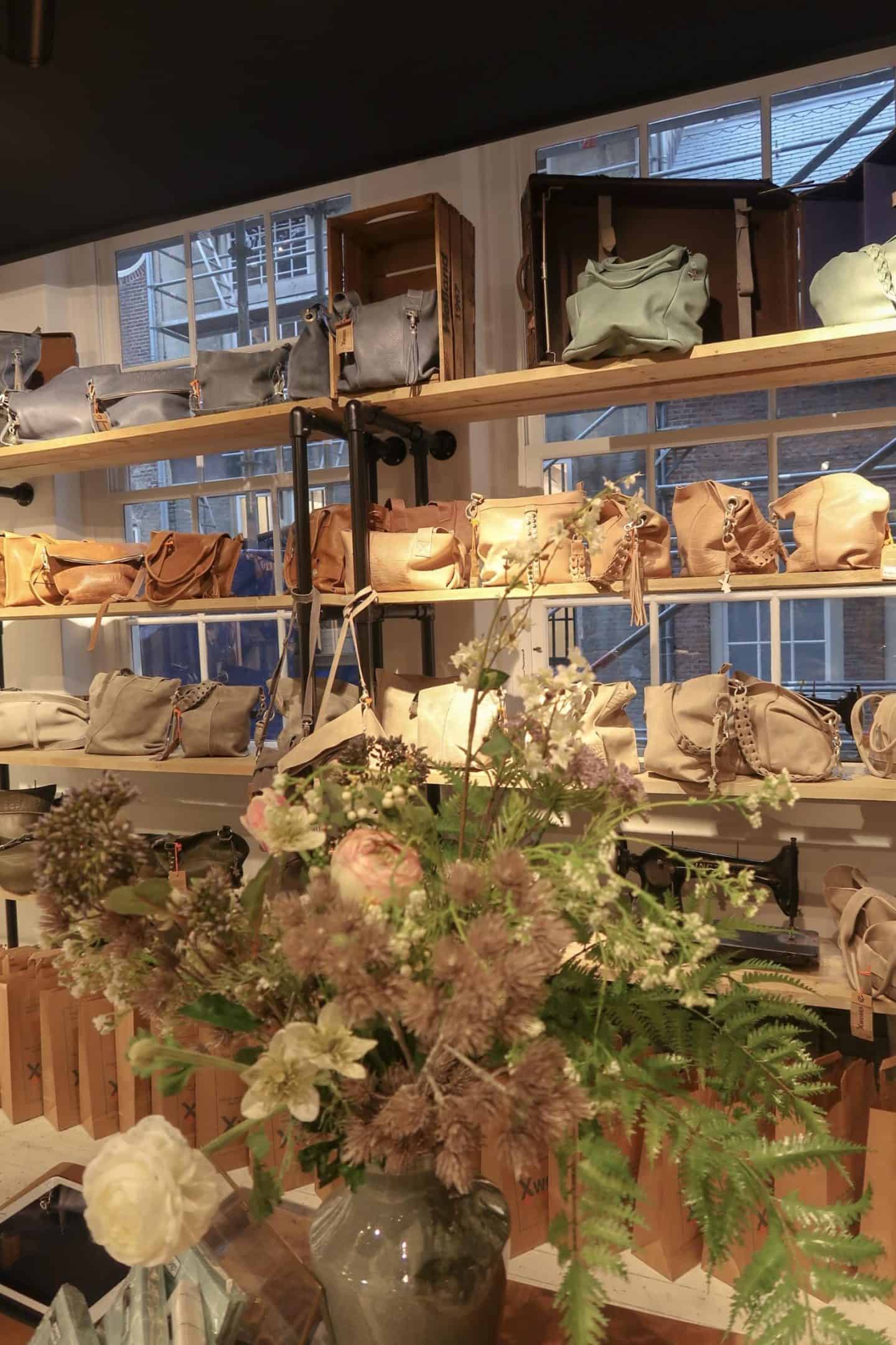 IMG_2862 - one day in Den Bosch, shopping x works store