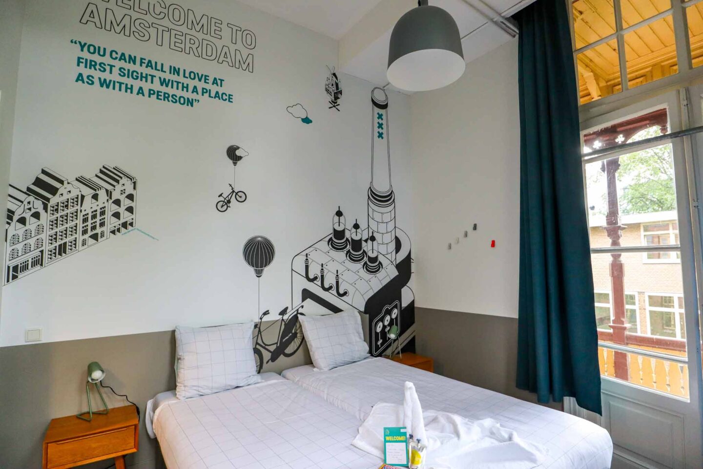 Amsterdam on a budget, private room in Stayokay Vondelpark Hostel - Amsterdam on a budget, private room in Stayokay Vondelpark Hostel