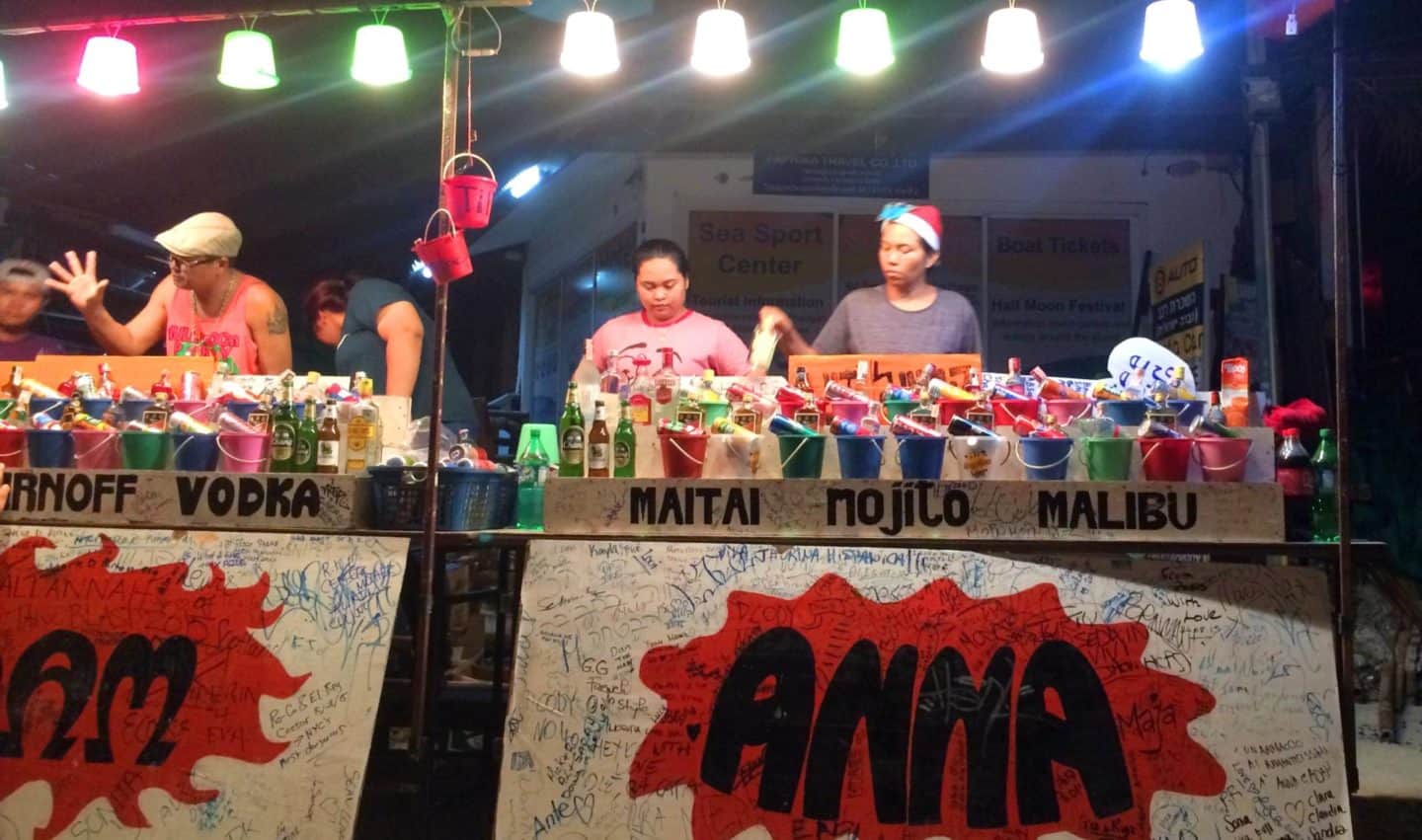 buckets in thailand - things to know before going to thailand, drinking buckets in thailand
