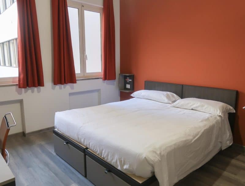 IMG_5932 - RomeHello Hostel Review, The RomeHello Hostel private double room