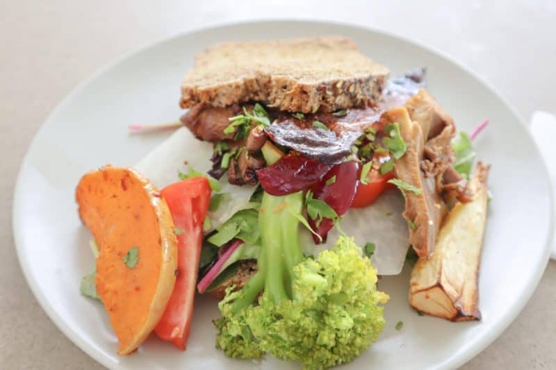 Op Het Dak Rotterdam - Vegan Cafes Rotterdam