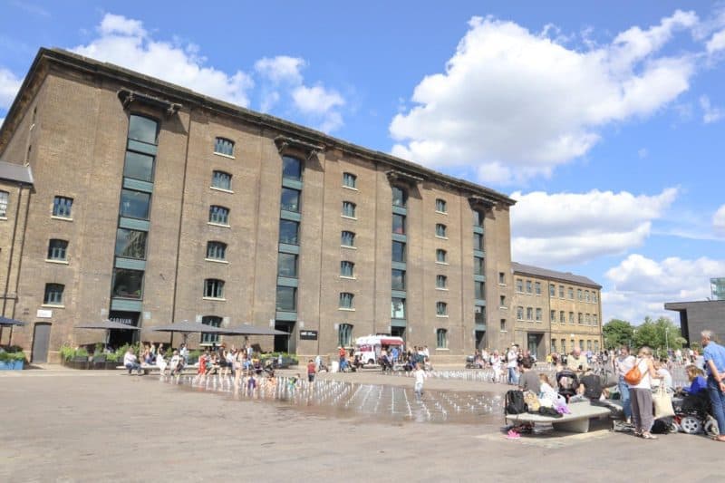 London Kings Cross - things to do in Kings Cross, Granary Square