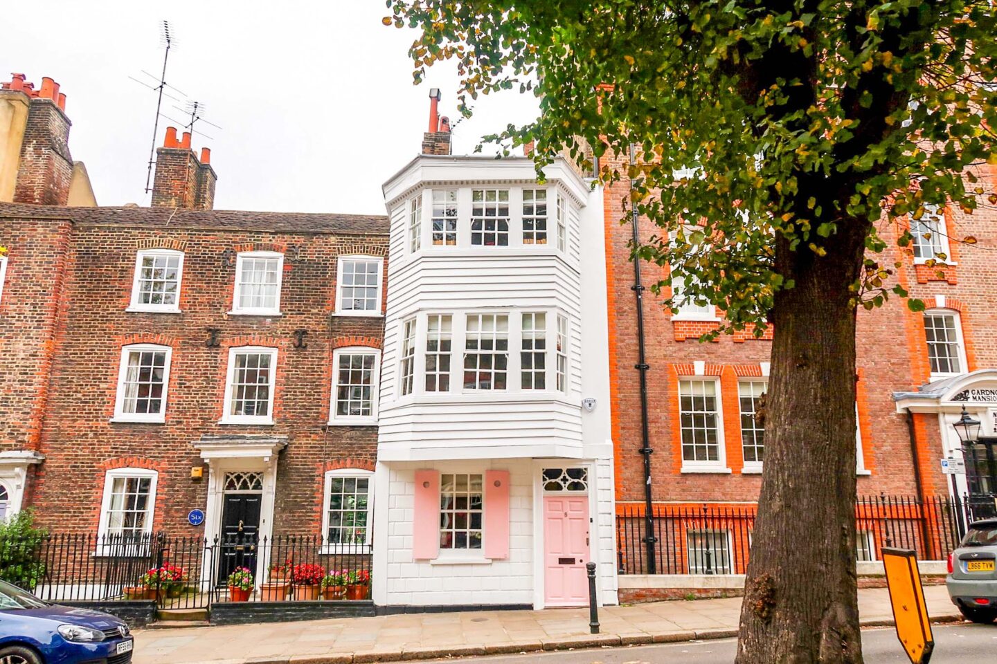 Things to do in Hampstead, Pink Hampstead House - Things to do in Hampstead, Pink Hampstead House