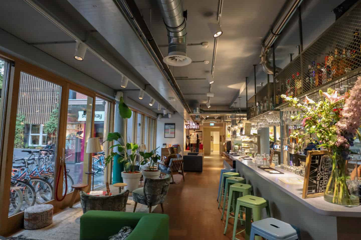 Stayokay Vondelpark Hostel Bar - tips for staying in a hostel