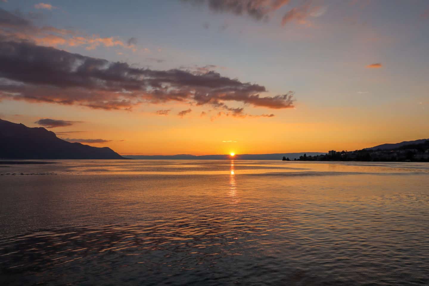 sunset cruise lake geneva - Montreux to Lausanne, Lausanne to Montreux, sunset cruise