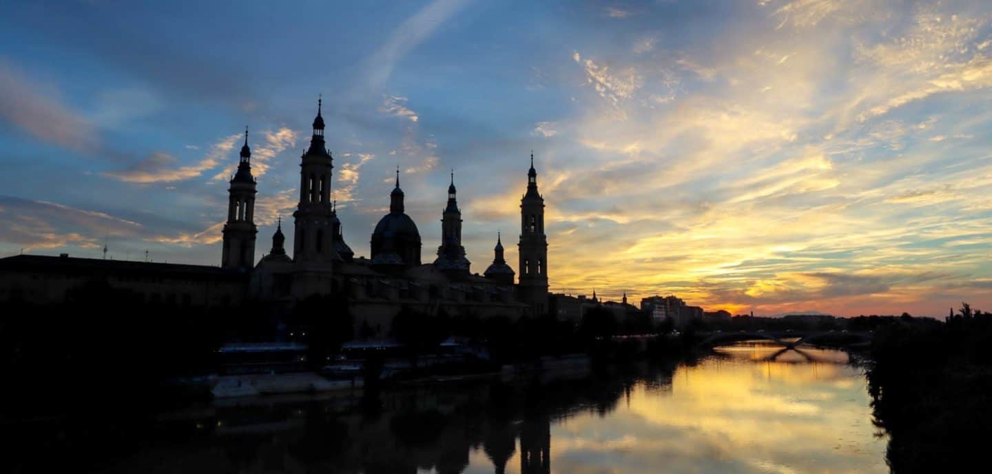 Zaragoza travel guide - Zaragoza travel guide