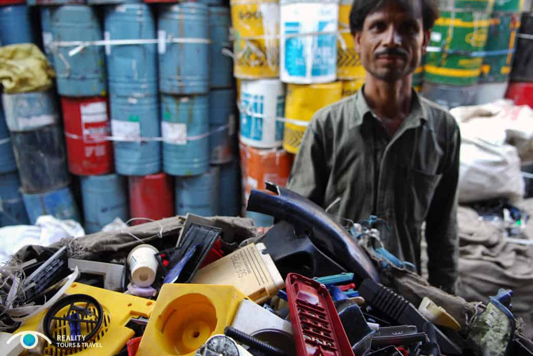 Dharavi Slum Tour Mumbai - Dharavi Slum Tour Mumbai with Reality Tours