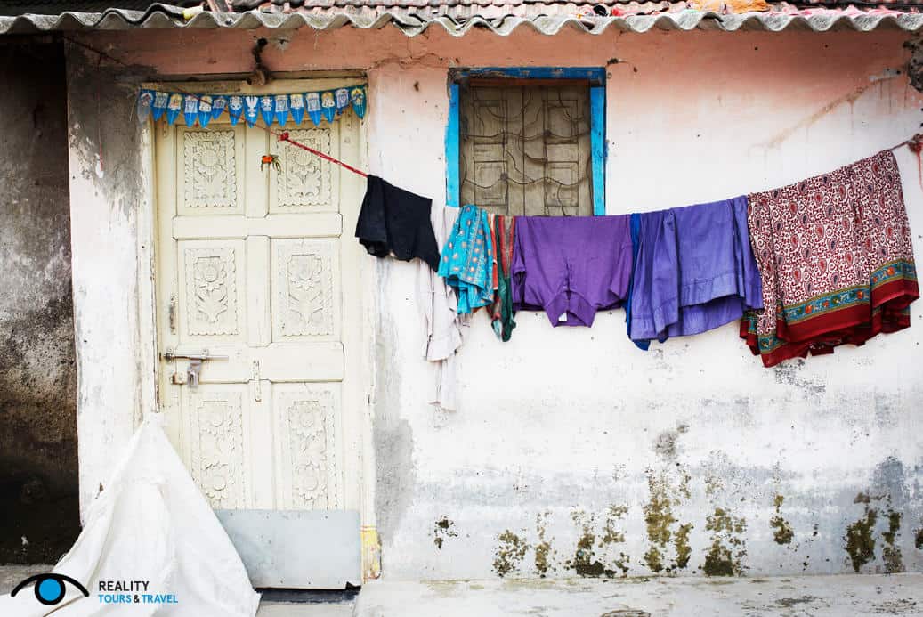 Dharavi Slum Tour Mumbai - Dharavi Slum Tour Mumbai with Reality Tours