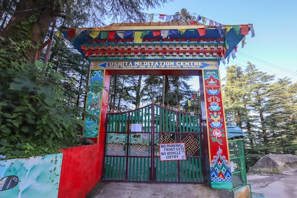 Toshiba Meditation Centre Dharamkot - Tushita Meditation Centre Dharamkot