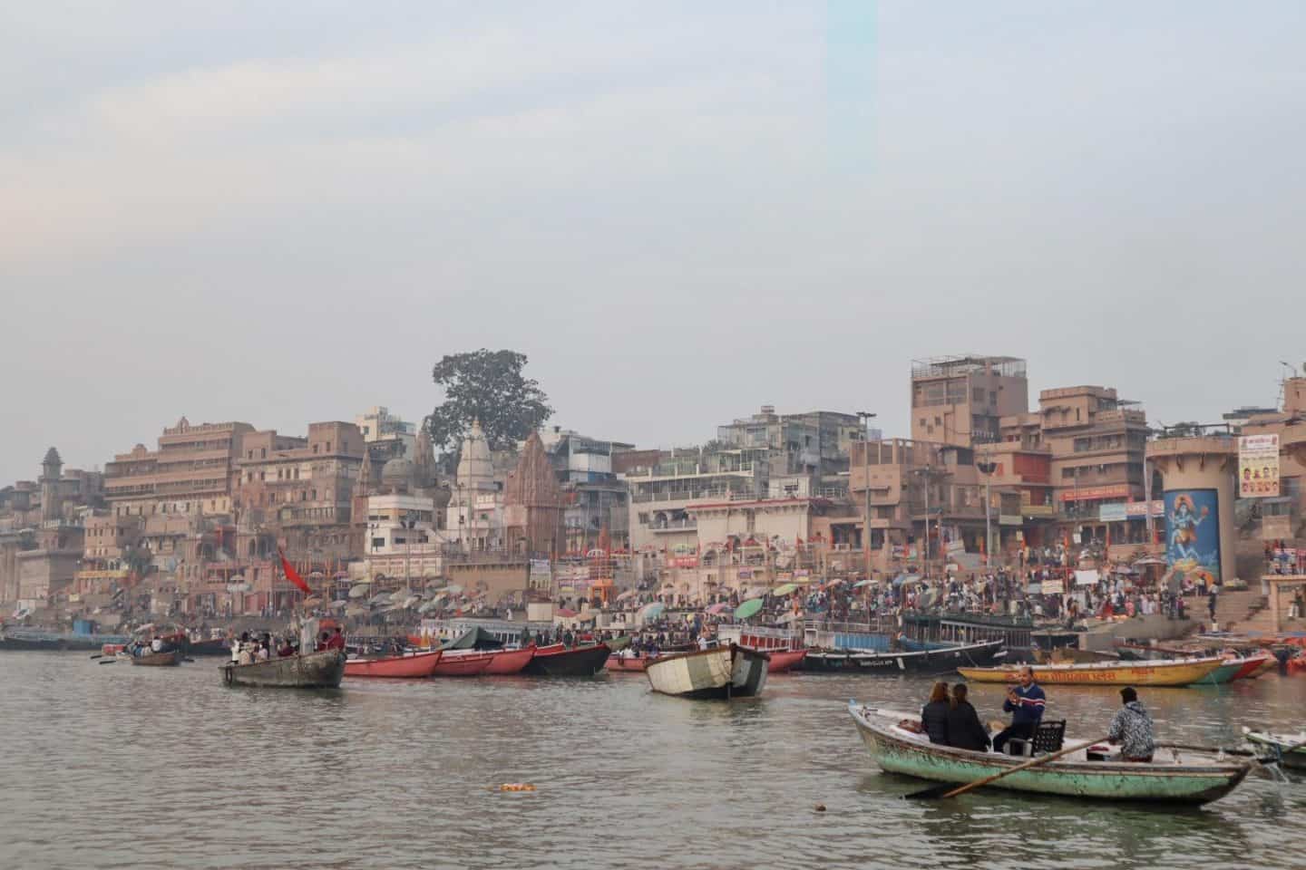 Varanasi Boat Ride - Varanasi itinerary, Varanasi River Ganges Ghats