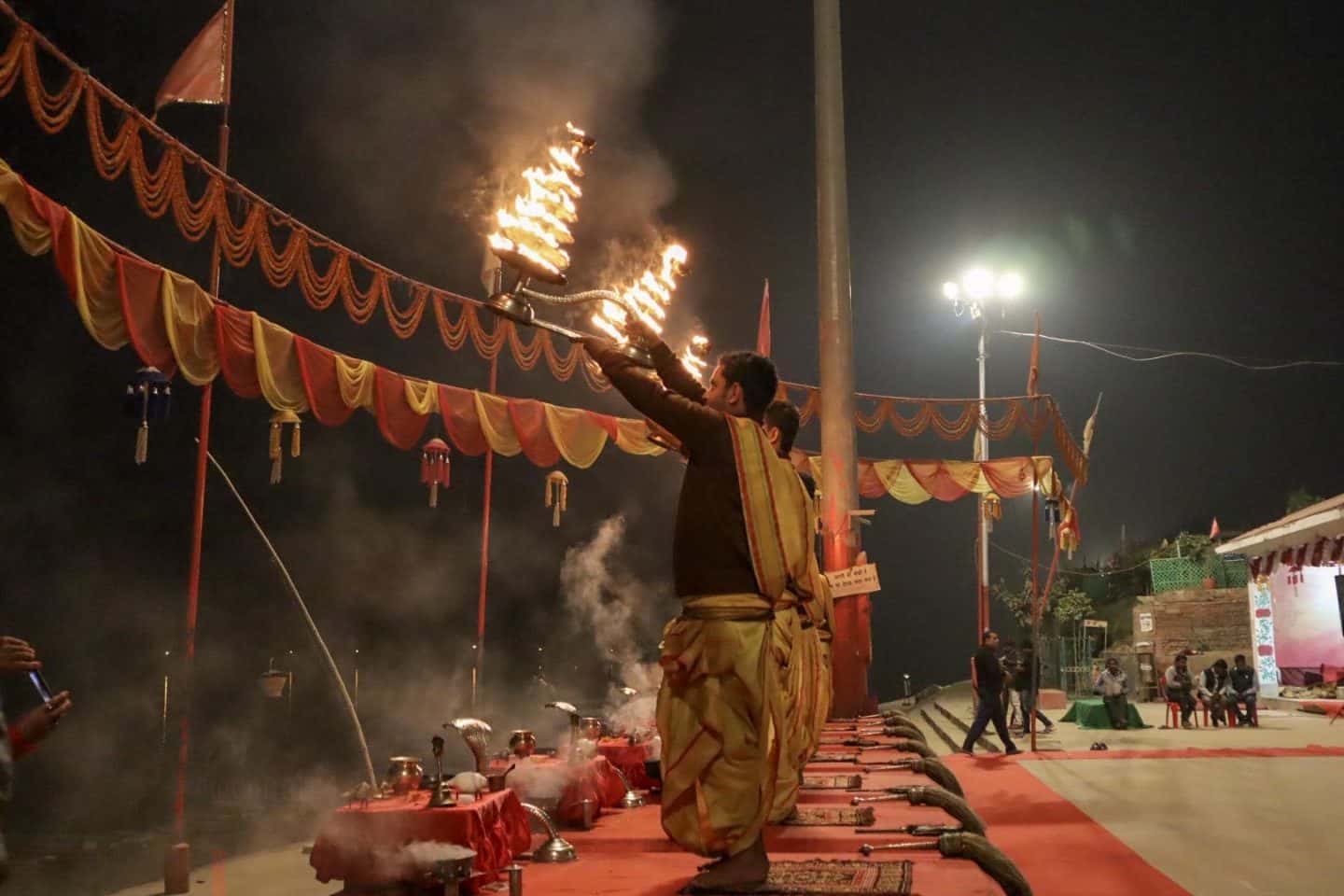 Varanasi Morning Aarti - Varanasi itinerary, Varanasi Morning Aarti