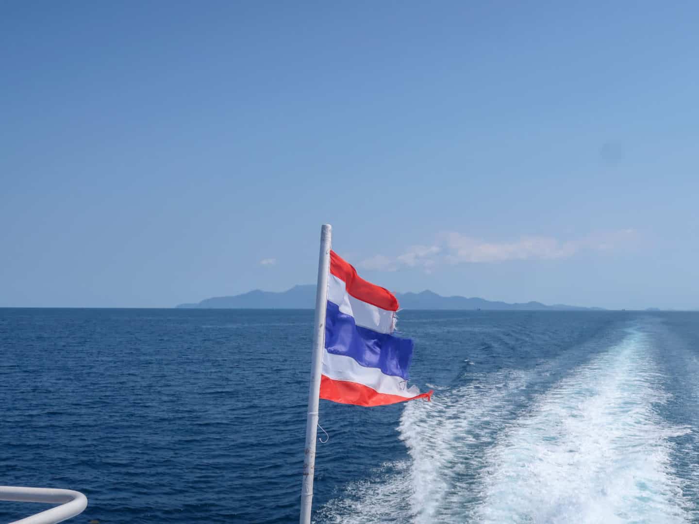 boat in thailand - things to know before going to thailand