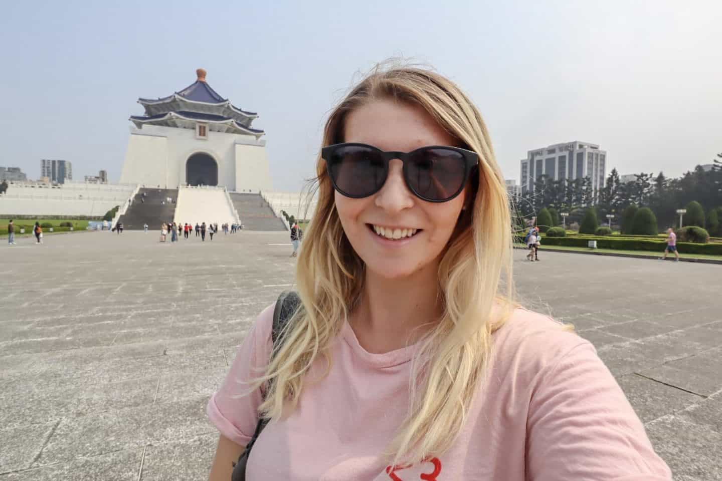Taipei solo female travel - Taipei travel tips solo female travel