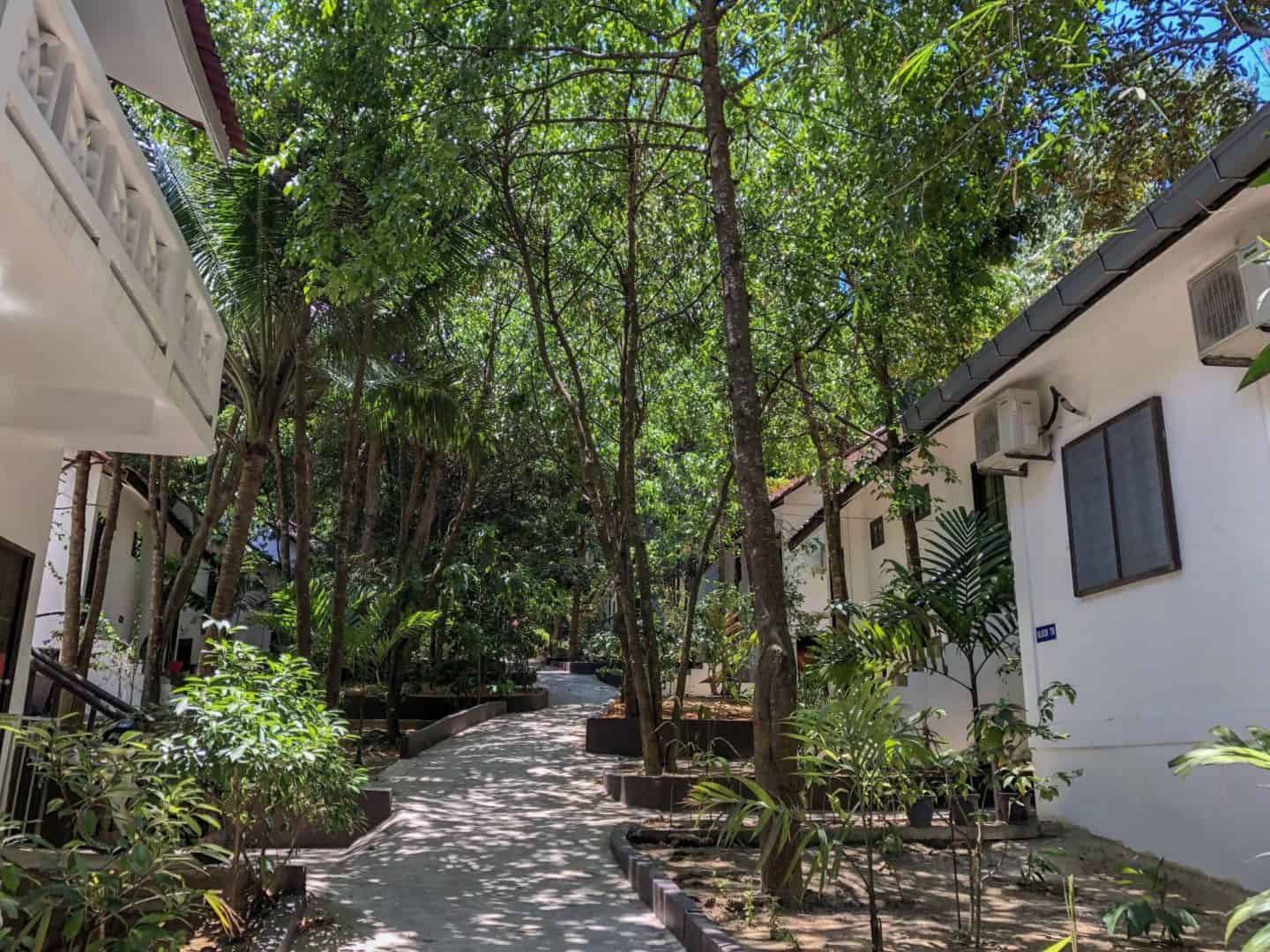 Perhentian Islands Accommodation, best perhentian island hotels and resorts Tivoli Backpackers Hostel