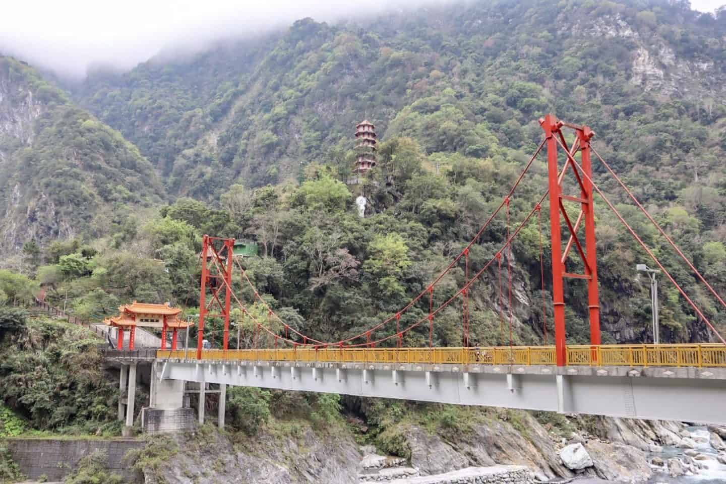 Taroko National Park Taiwan Temple - Hualien to Taroko Gorge, Taroko National Park Taiwan lushui trail