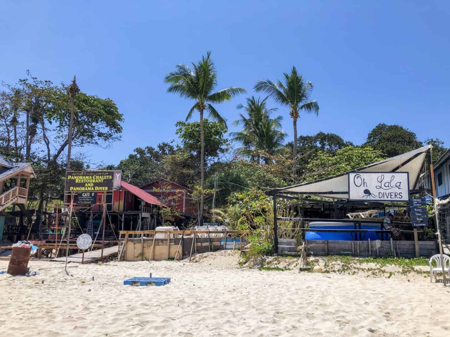 Long Beach Dive Schools perhentian islands - Perhentian Islands Accommodation, best dive schools and accommodation on perhentian islands long beach