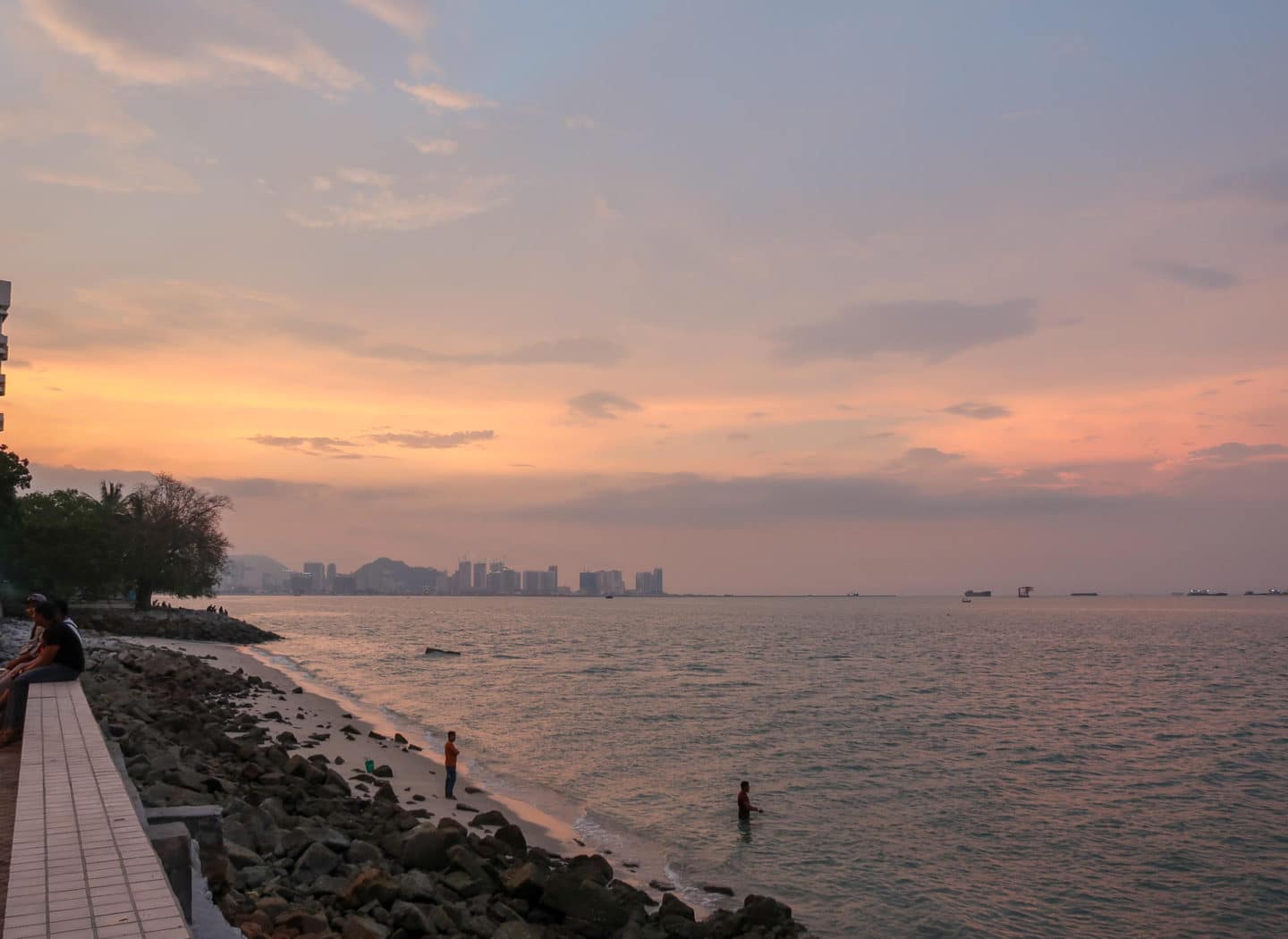 georgetown sunset ocean - things to do in Georgetown Malaysia, georgetown ferry to butterworth