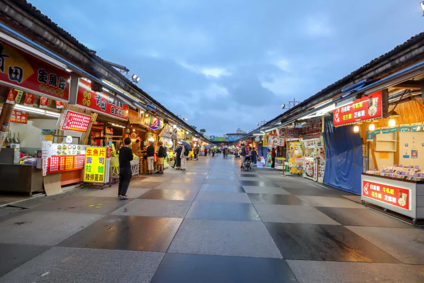 Hualien Night Market Taiwan - Hualien night market | places to visit in Taiwan