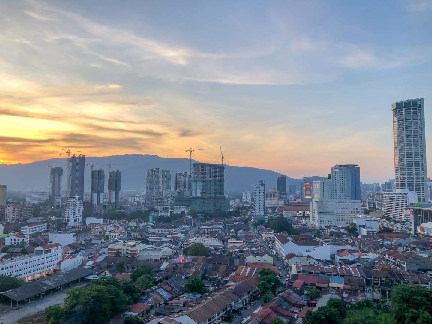 georgetown sunset - digital nomad georgetown penang accommodation airbnb