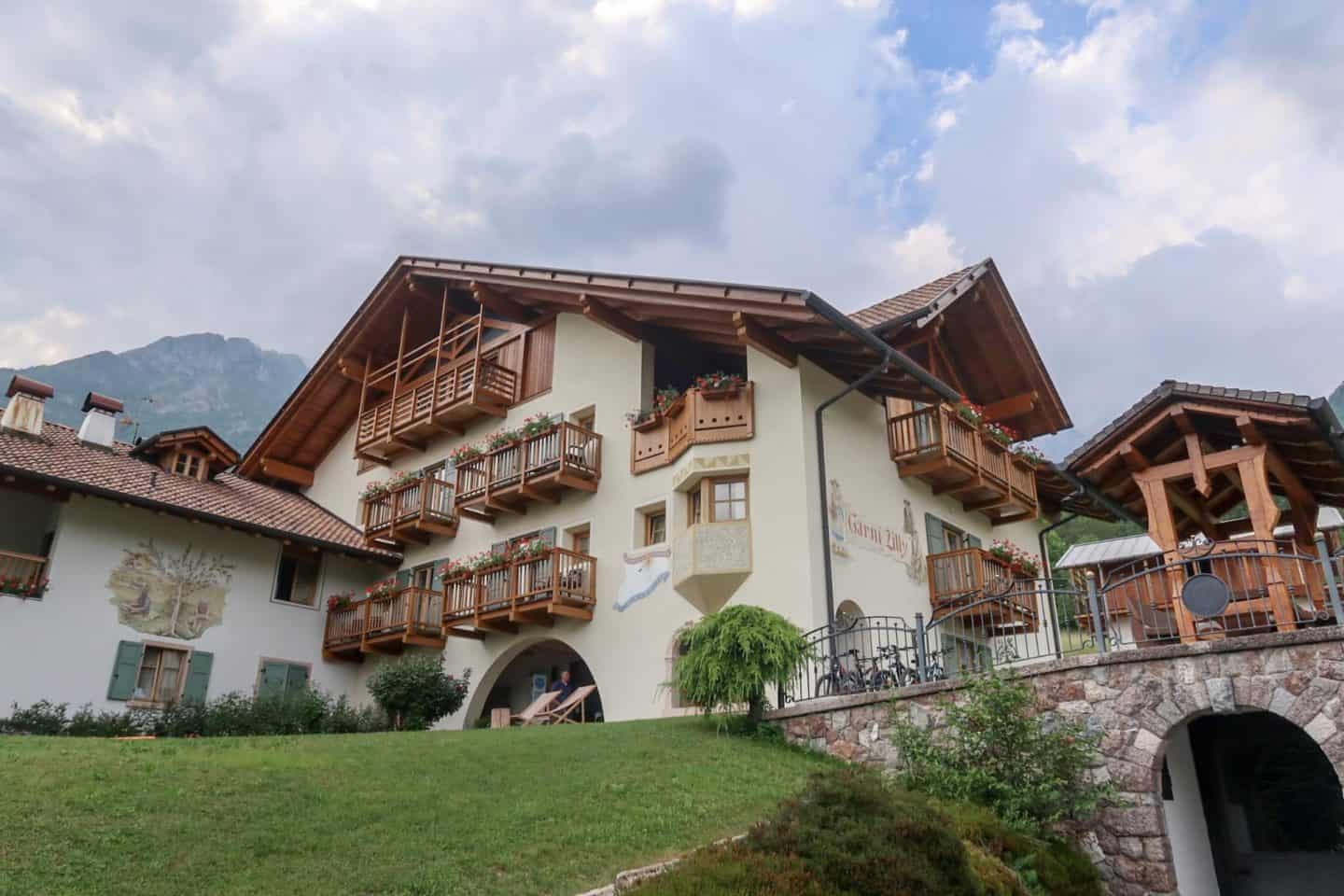 San Vili Pathway Trek Trentino Italy Garni Lilly Hotel - Garni Lilly Hotel