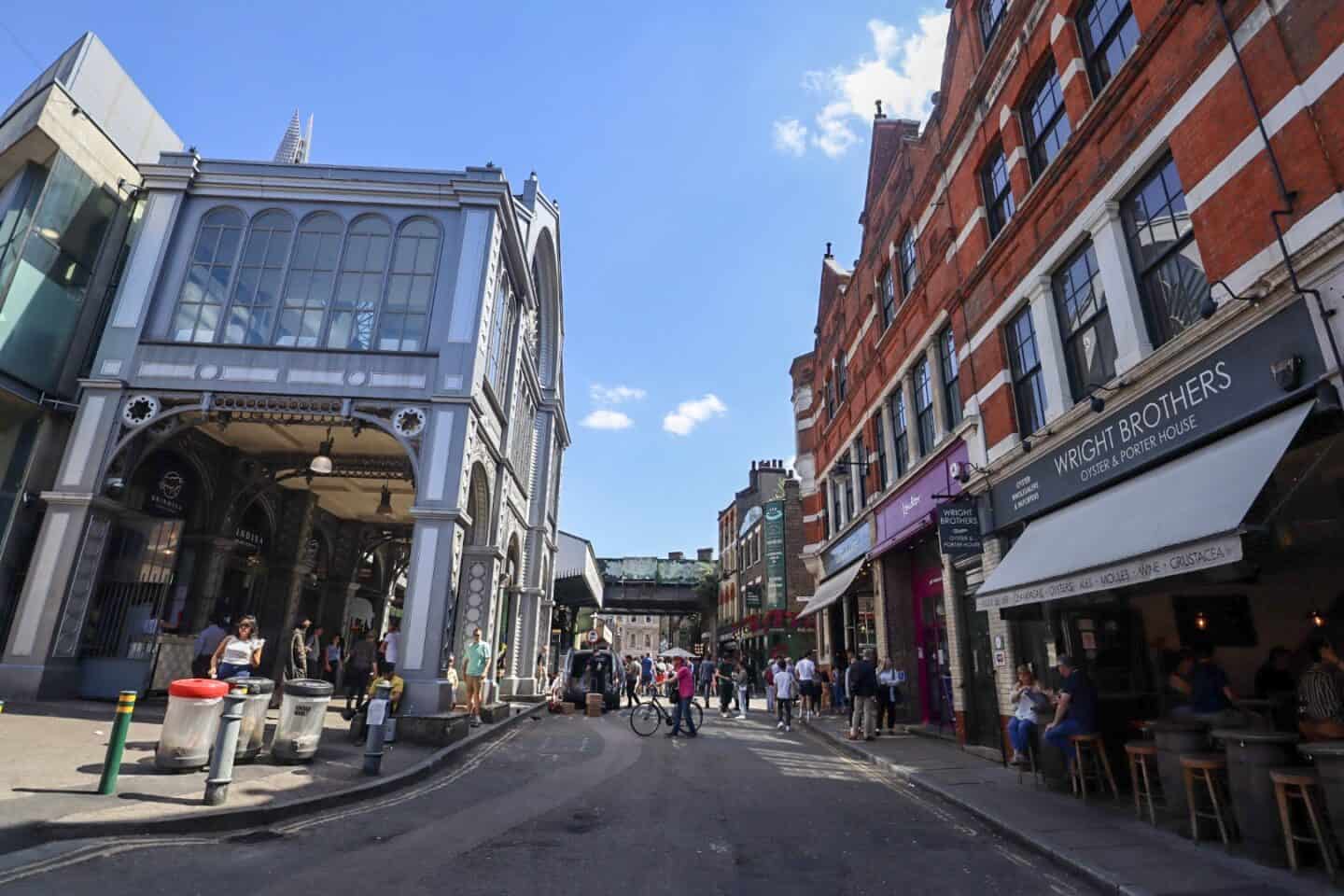 Borough Market London - Tower Bridge to London Eye