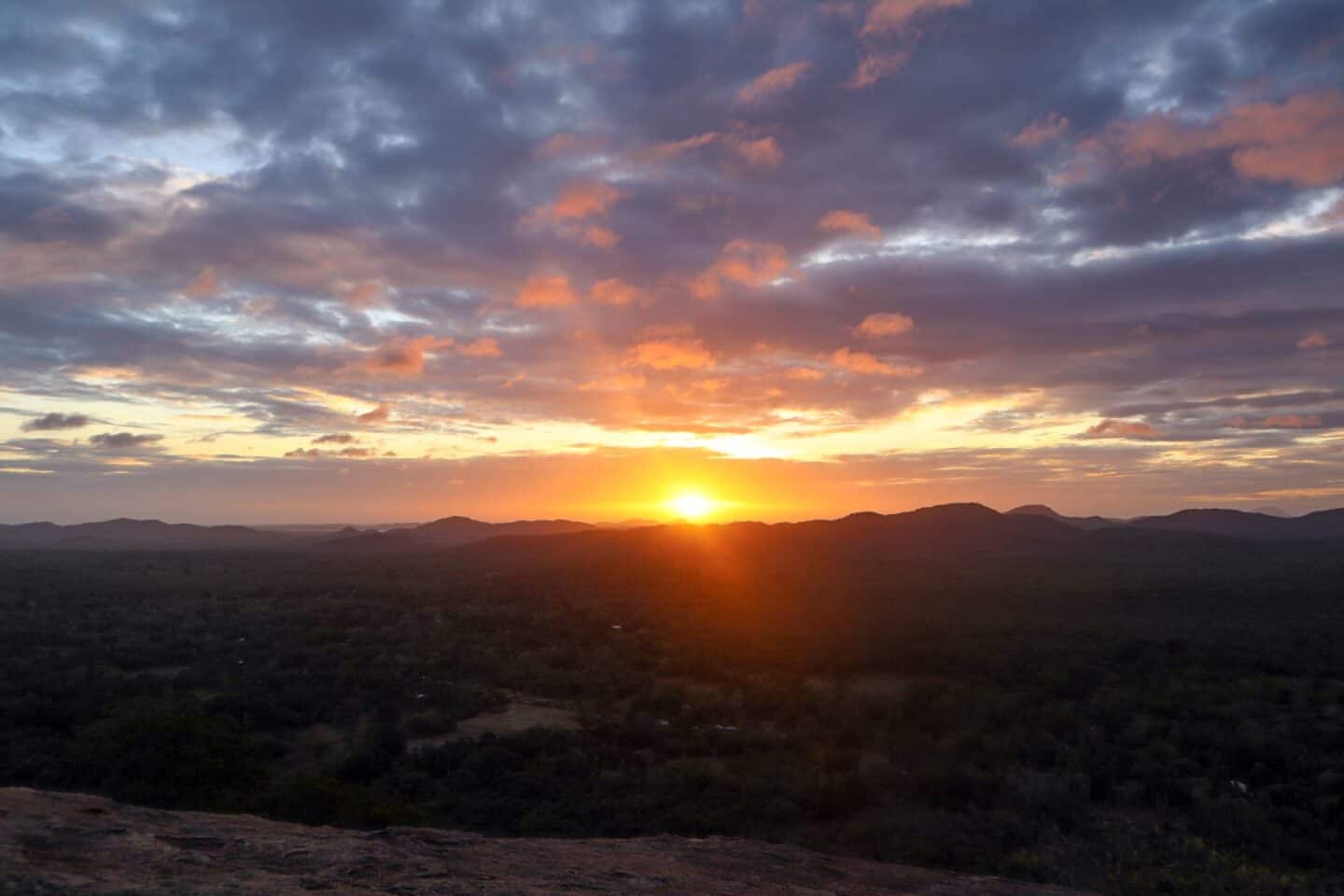 Sunrise in Sigiriya from Pidurangala Rock - Sunrise in Sigiriya from Pidurangala Rock | Negombo to Sigiriya by bus