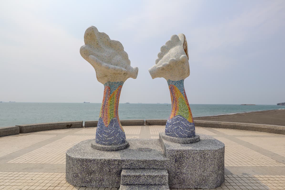 Cijin Island Seashell museum - Kaohsiung to Cijin Island, Seashell museum design by beach
