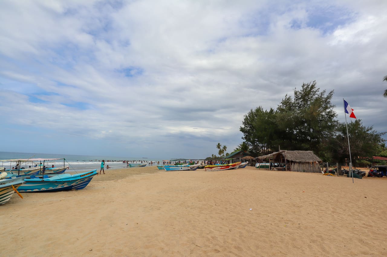 Trincomalee Uppuveli Beach - Sri Lanka in August, trincomalee Nilaveli clean beach with cloud