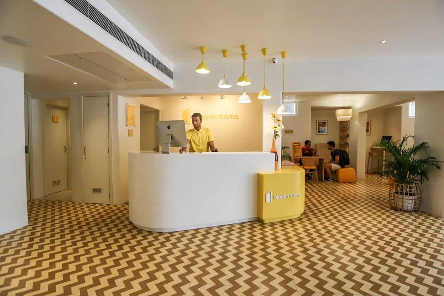 Bloom Rooms Hotel Janpath - Delhi travel tips, Yellow Reception at Bloom Rooms Hotel Janpath