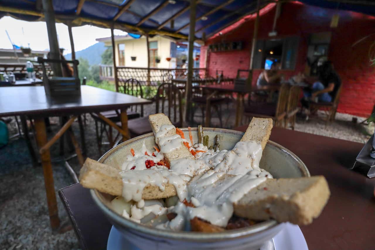 Bodhi Greens Cafe Dharamkot - Vegan Buddha Bowl in Bodhi Greens Cafe | things to do in dharamkot