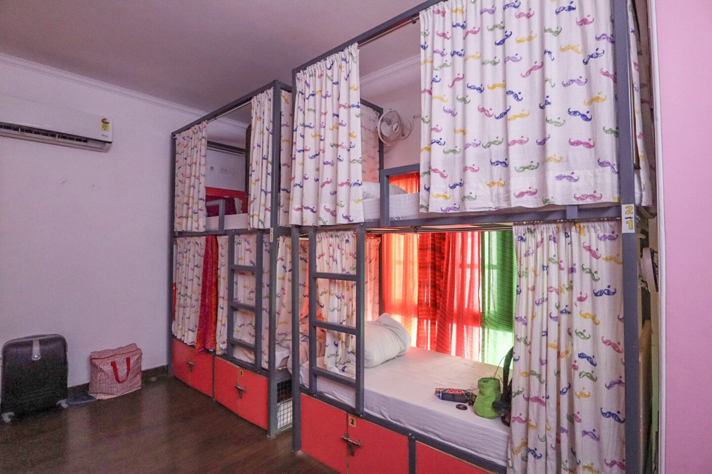 Moustache Hostel Delhi Female Dorm - moustache hostel new delhi female dorm room bunkbeds with curtains