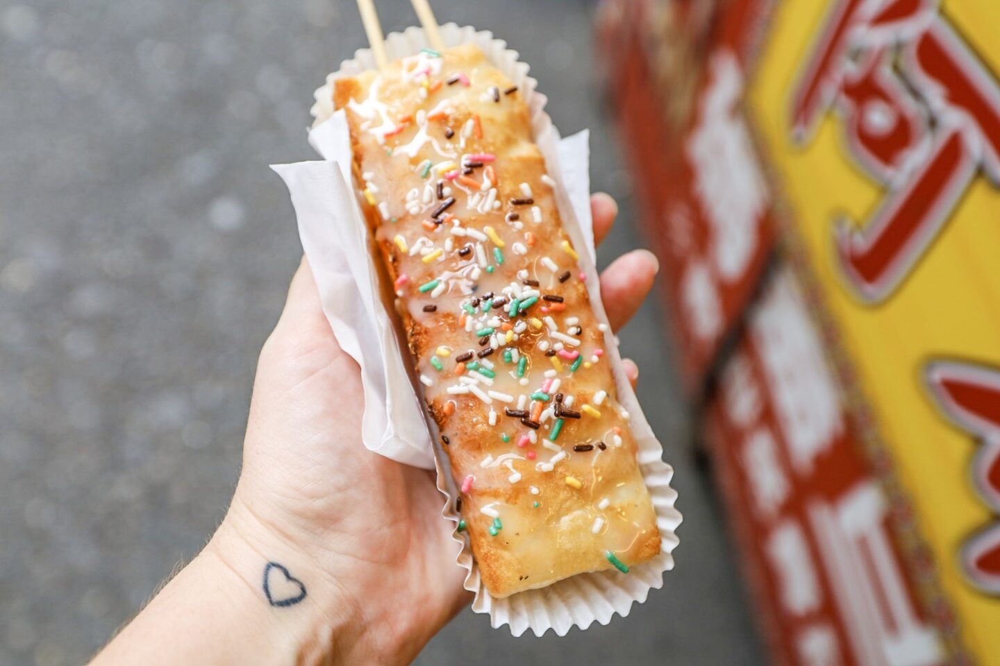 Ita Thao Street Food Sun Moon Lake - Mochi on a stick from Ita Thao sun moon lake day trip from Taichung