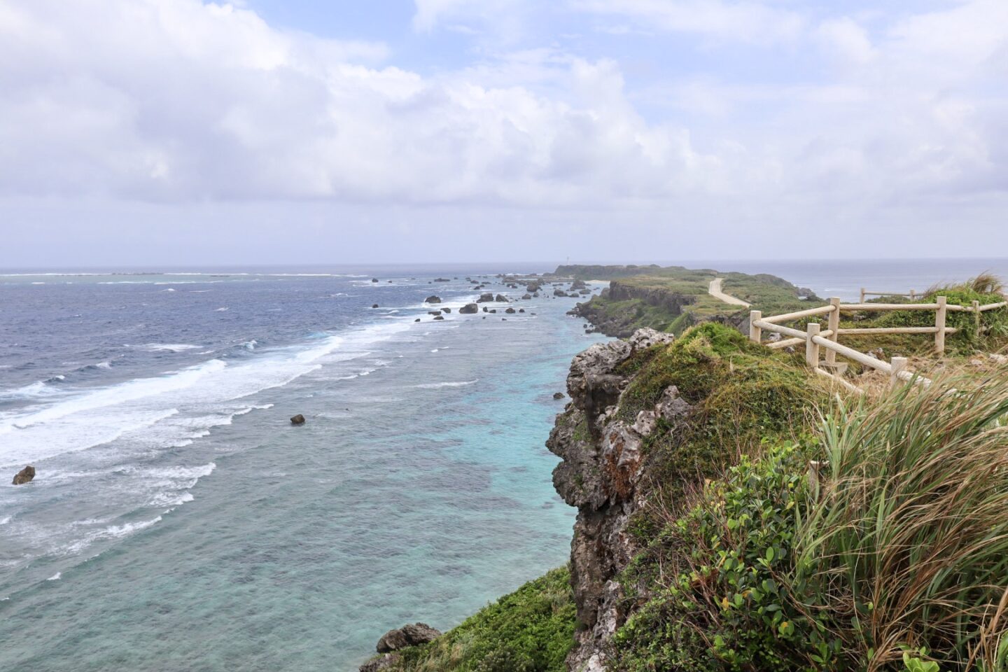 Viewpoint and Lighthouse in Miyakojima - things to do in Miyakojima, Higashi Hennazaki Lighthouse Viewpoint in Miyakojima