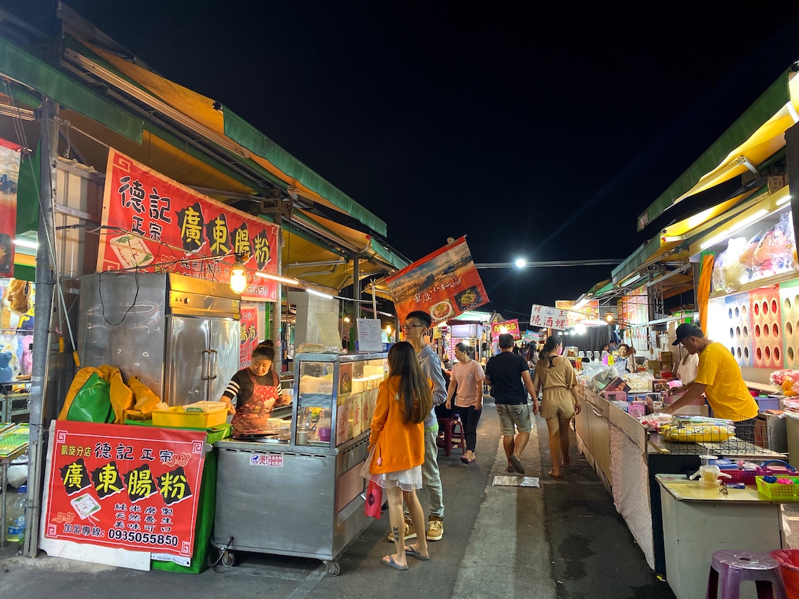 Kaisyuan Night Market - Kaisyuan Night Market stalls