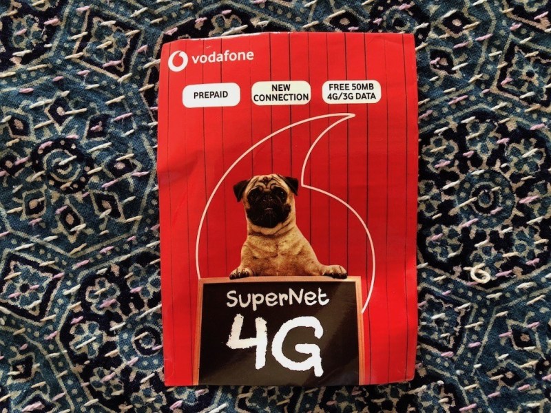 India Sim Card Vodafone prepaid - sim card in India, buying a sim card in india vodafone sim