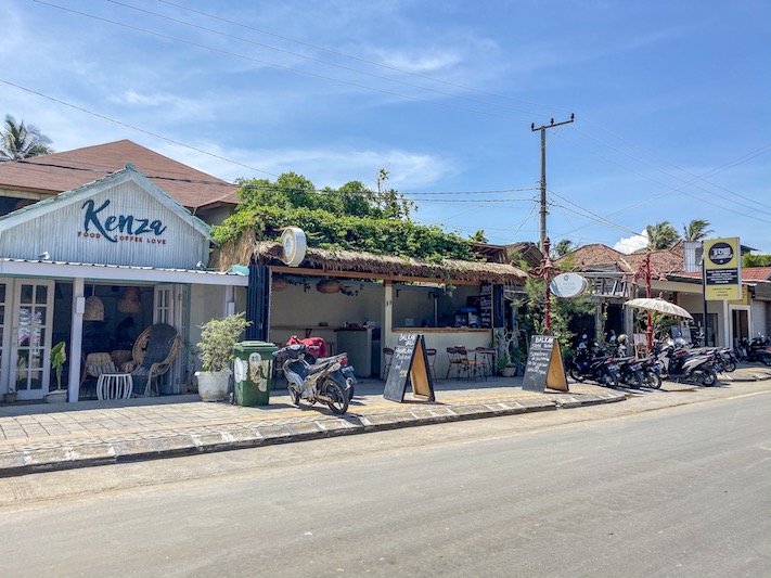 Kuta Lombok Cafes - Lombok itinerary, Cafes in Kuta Lombok
