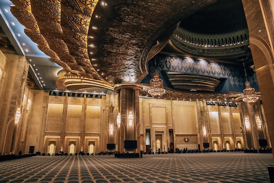 Inside Kuwait Grand Mosque - places to visit in kuwait, inside Kuwait Grand Mosque