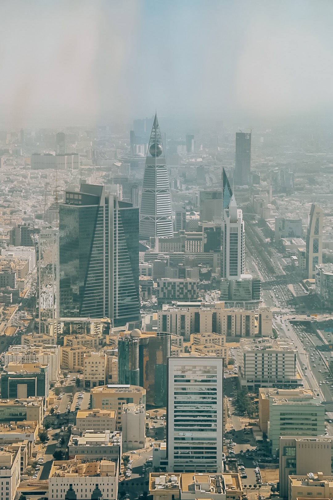 Riyadh Travel Guide, Sky Bridge View - Riyadh Travel Guide, Sky Bridge View