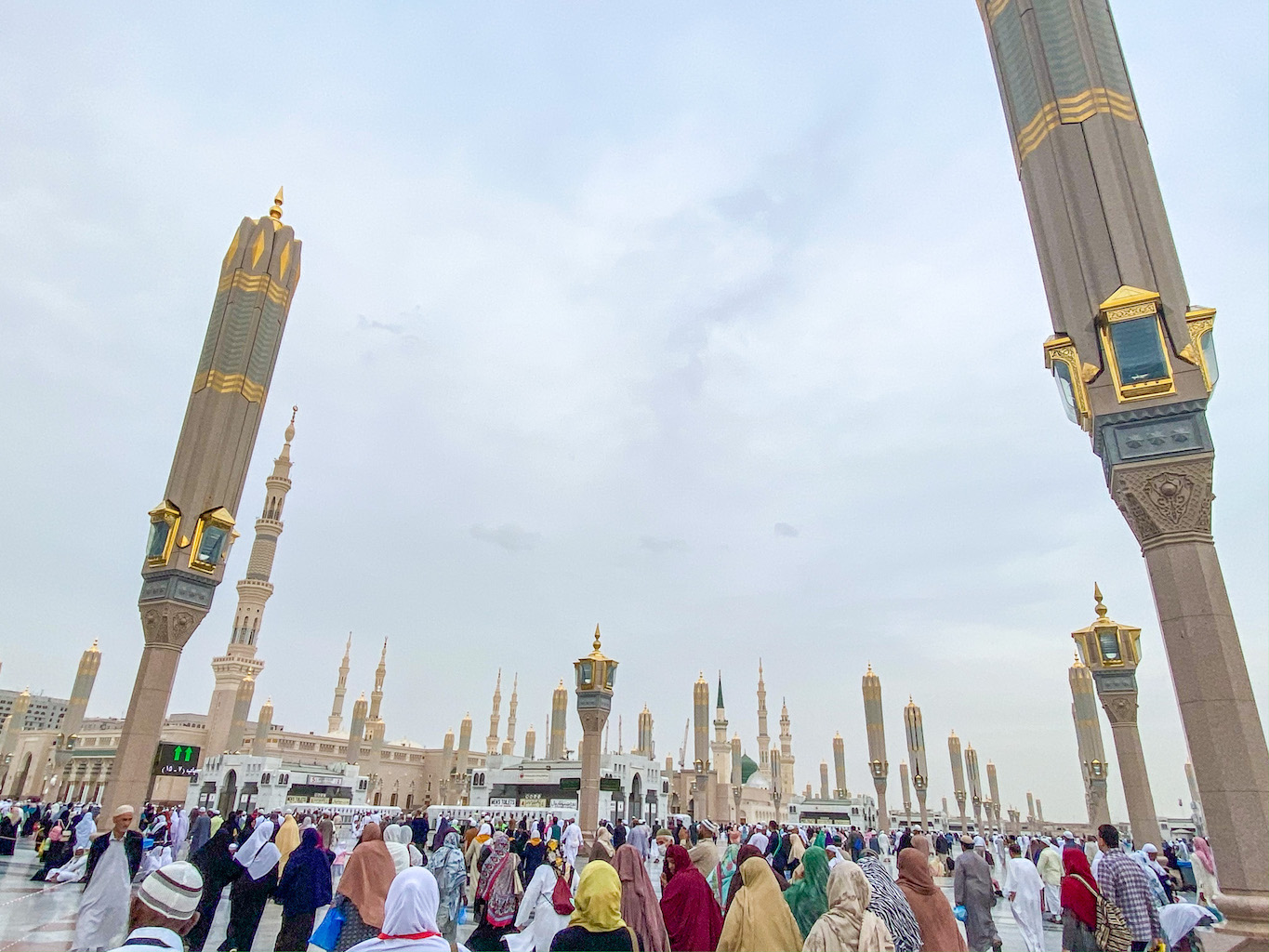 Al-Masjid a Nabawi - Jeddah to Madinah, Al-Masjid a Nabawi