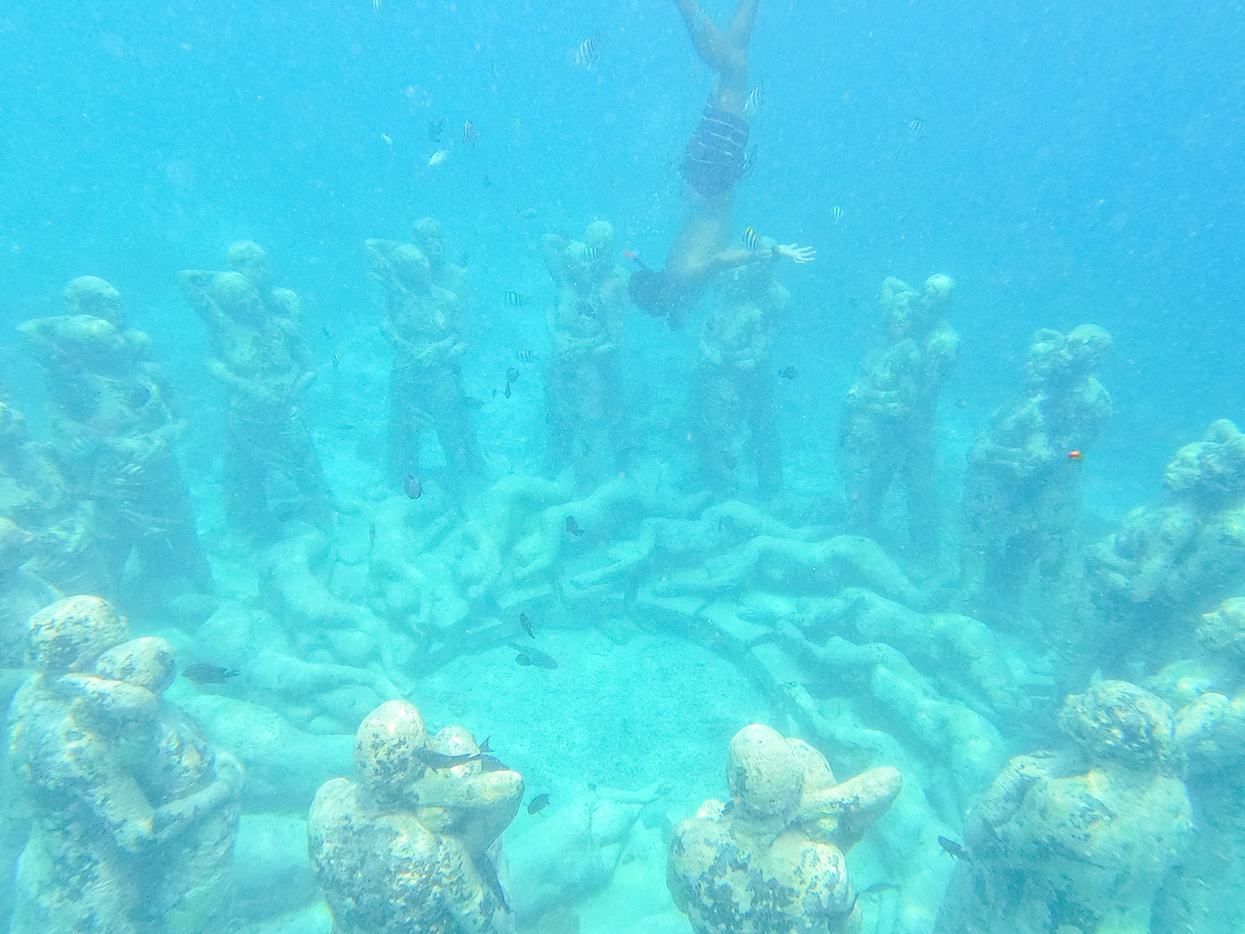 Gili Meno Statues - Gili Meno Statues | Gili Islands Travel Guide