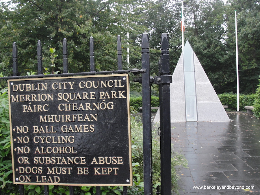 Merrion Square Park-The Pyramid in Merrion Square - hidden gems in Dublin, Merrion Square Park-The Pyramid in Merrion Square
