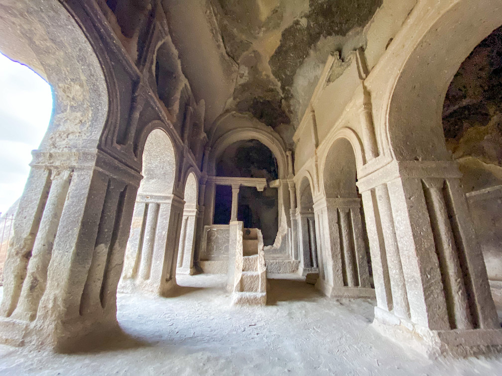Pigeon Valley Cappadocia - Pigeon Valley Cappadocia, inside cave church