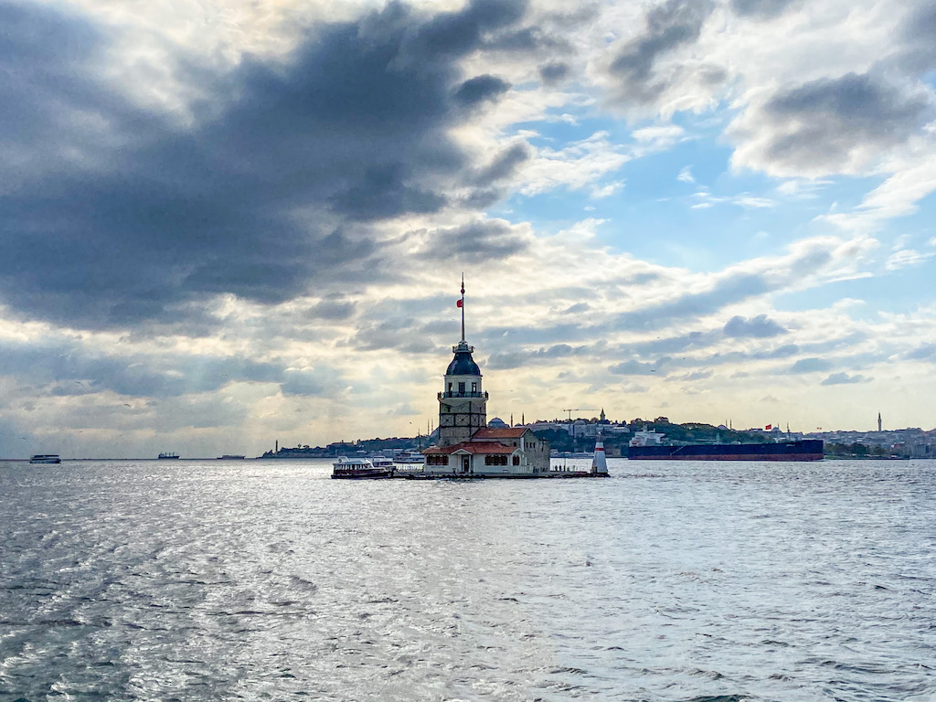 Maidens Tower - things to do in Uskudar, Maidens Tower