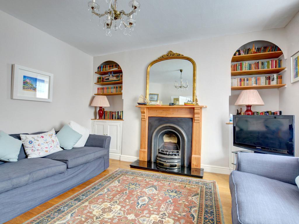Vintage Cottage Tenby Living Room - Vintage Cottage Tenby Living Room