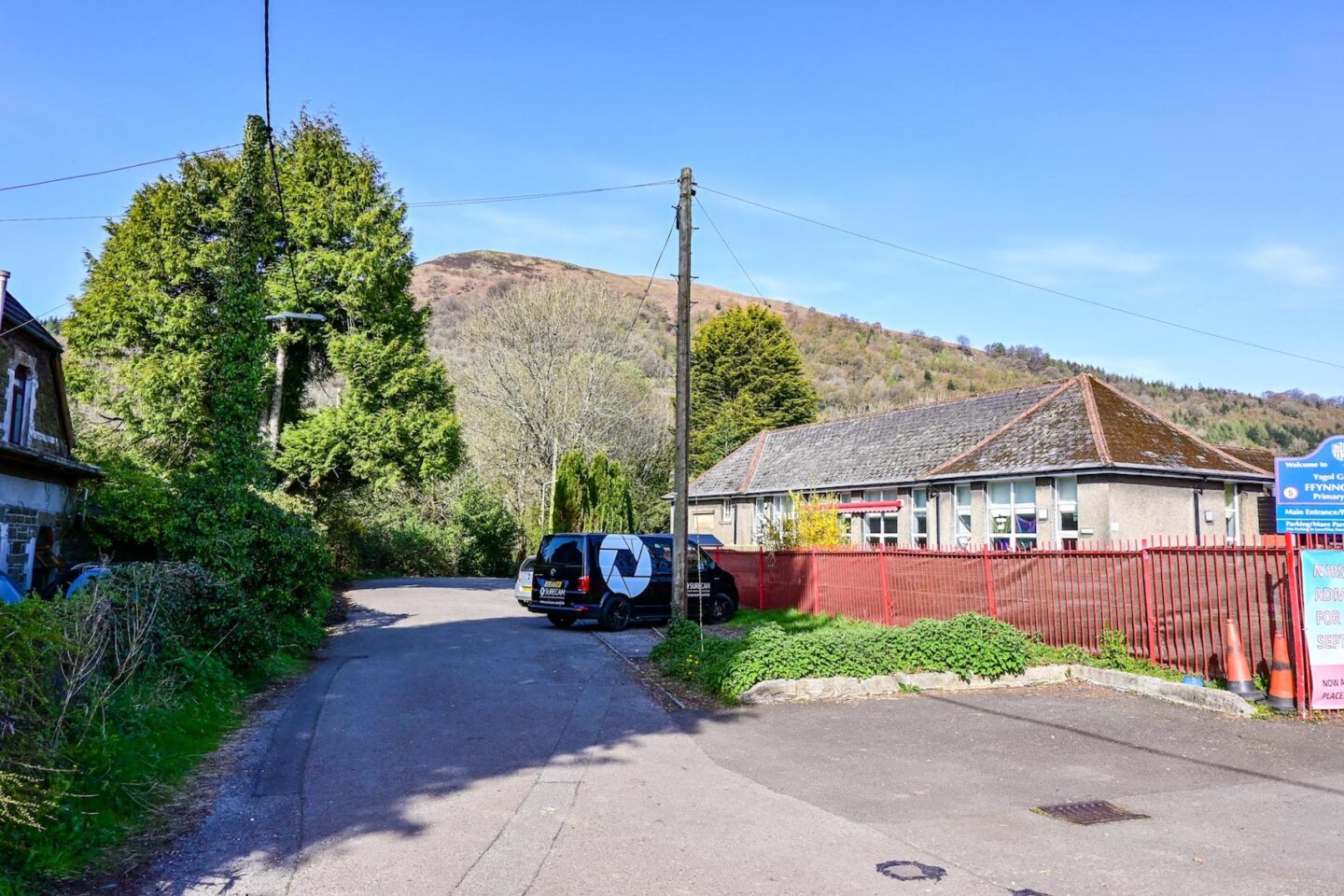 Garth Mountain Walk - primary school in Taffs wells, Garth Mountain Walk