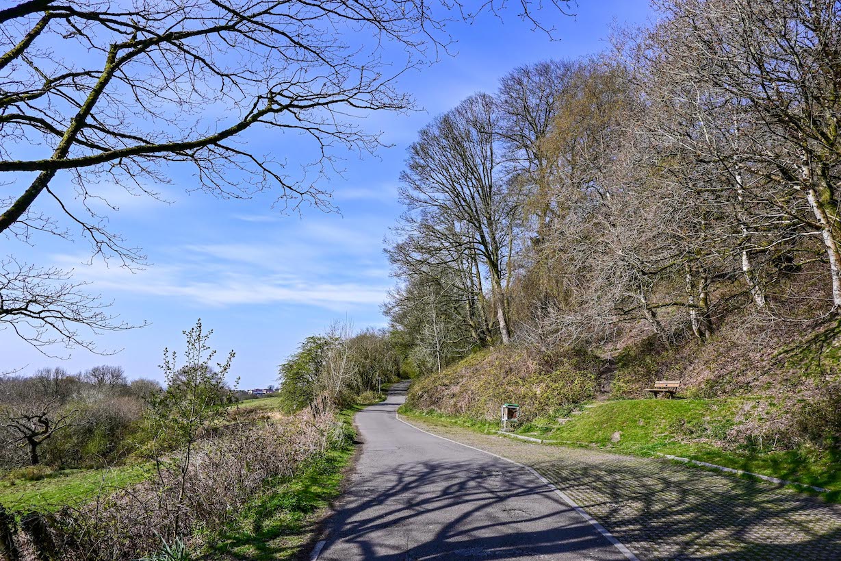 Garth Mountain Walk - parking for garth hill, Garth Mountain Walk